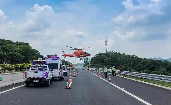 泰顺高速公路汽车救援案例